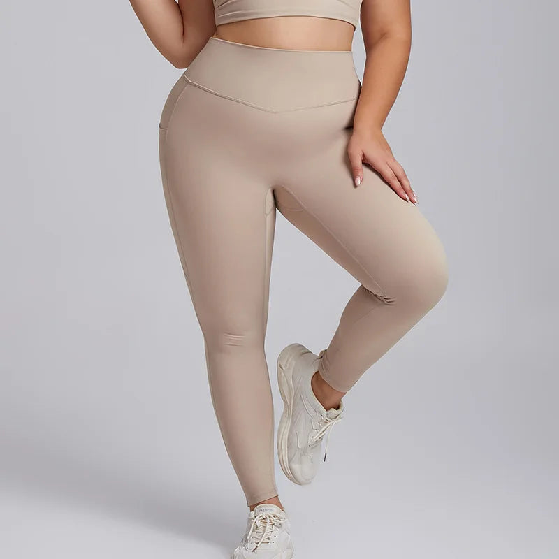 Plus Size Activewear Set – Sports Bra & Super Stretch Gym Leggings