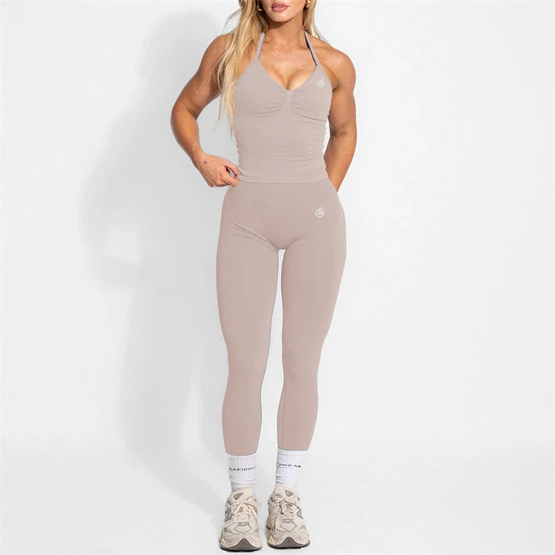 Yoga Set 2-Piece – Halter Top & High Waist Shaping Leggings