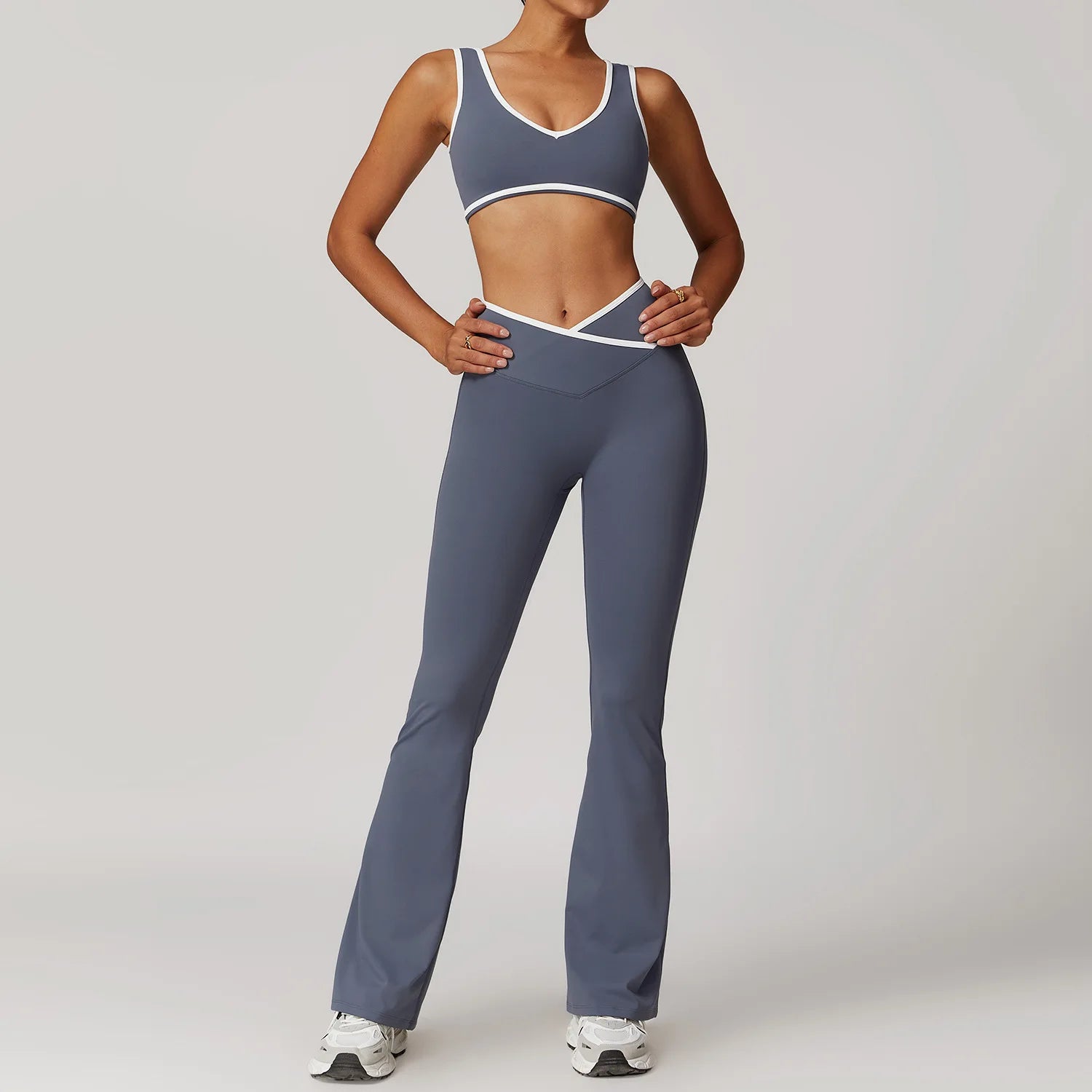 High-waisted leggings and sports top