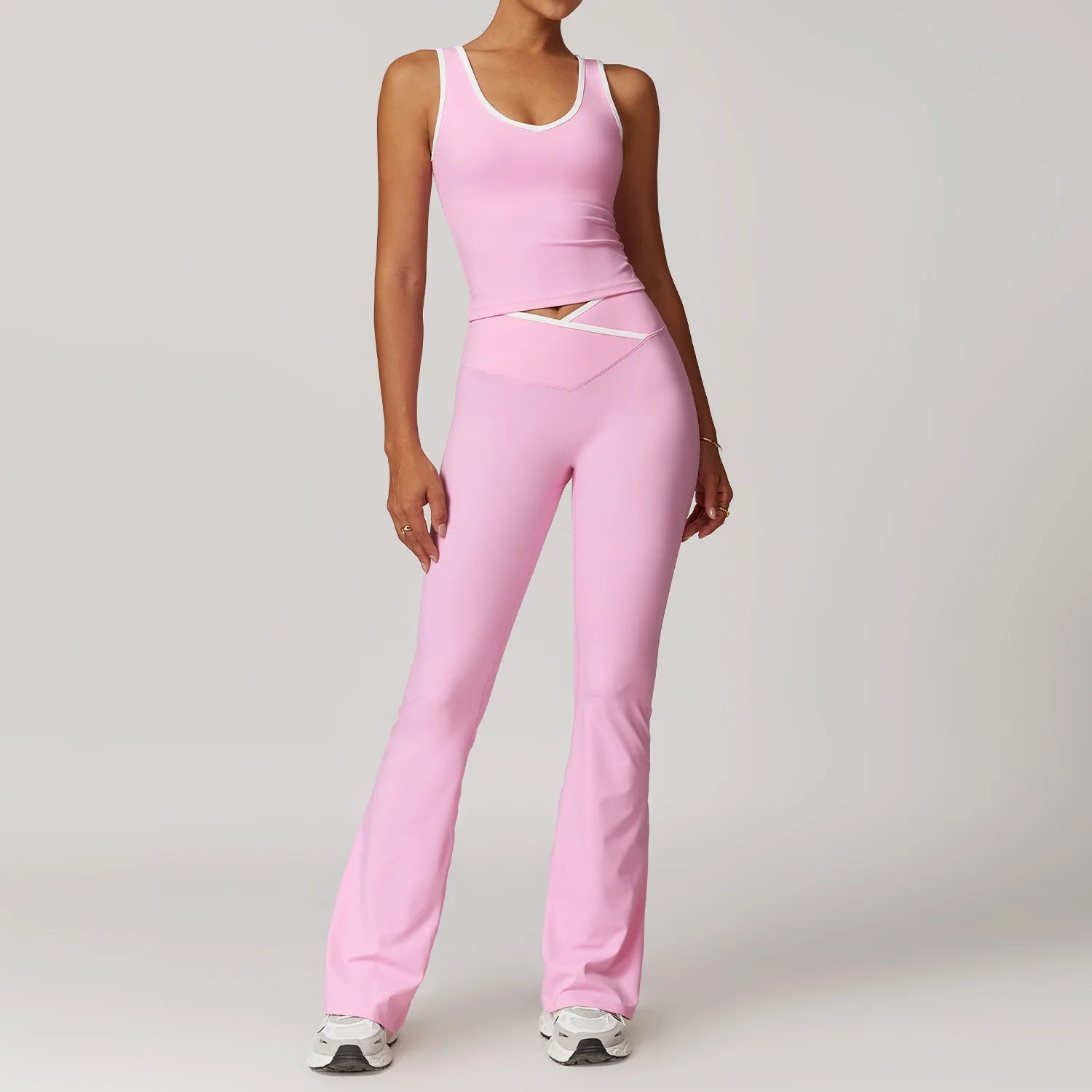 High-waisted leggings and sports top