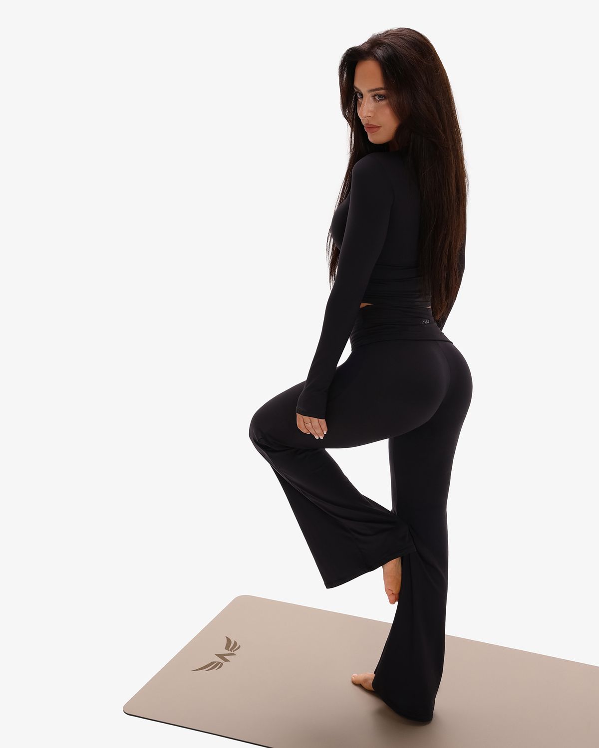 Long Sleeve Top, Bell-Bottom Leggings & Fitness Bra Sports Suit
